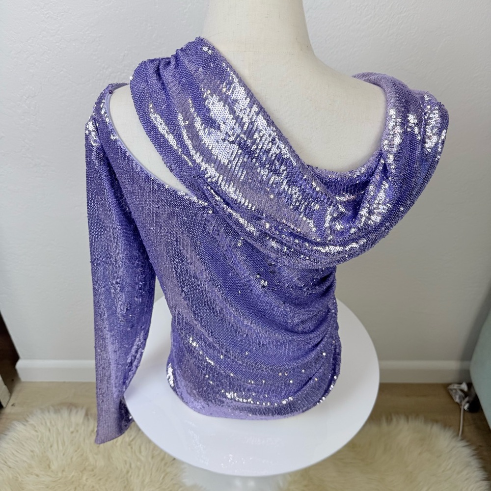 Halston Heritage Lilac Pastel Sequin One-Shoulder/Drape Top 8 Chic Glam Party